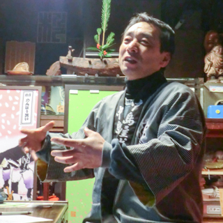 写真:代助商店7代目代助さん